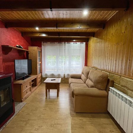 Apartamento La Veiga Cerredo Luaran gambar